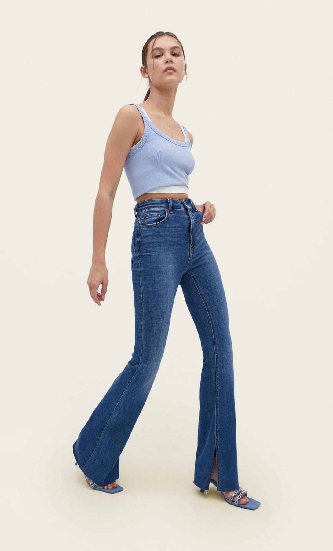 Le jean flare, le must-have de Jane Birkin