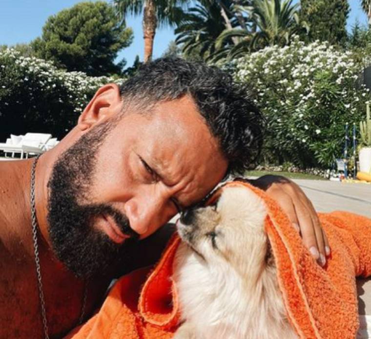 En revendant sa villa de Los Angeles, Cyril Hanouna a fait une belle opération financière. crédit photo : Capture d’écran Instagram @cyrilhanouna