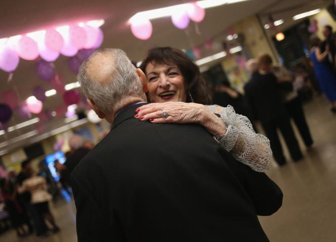 Pour le psychanalyste Didier Lauru, « les histoires d’amour se répètent, mais pas tant que cela. Elles riment. Elles ont la même tonalité. »