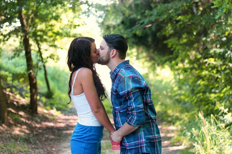 Les Secrets du Baiser avec la Langue : Désir, Fertilité et Vertus du French Kiss